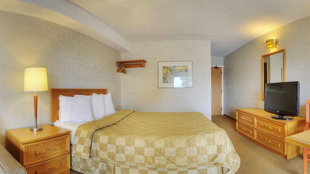 Comfort Inn Brantford Exteriör bild