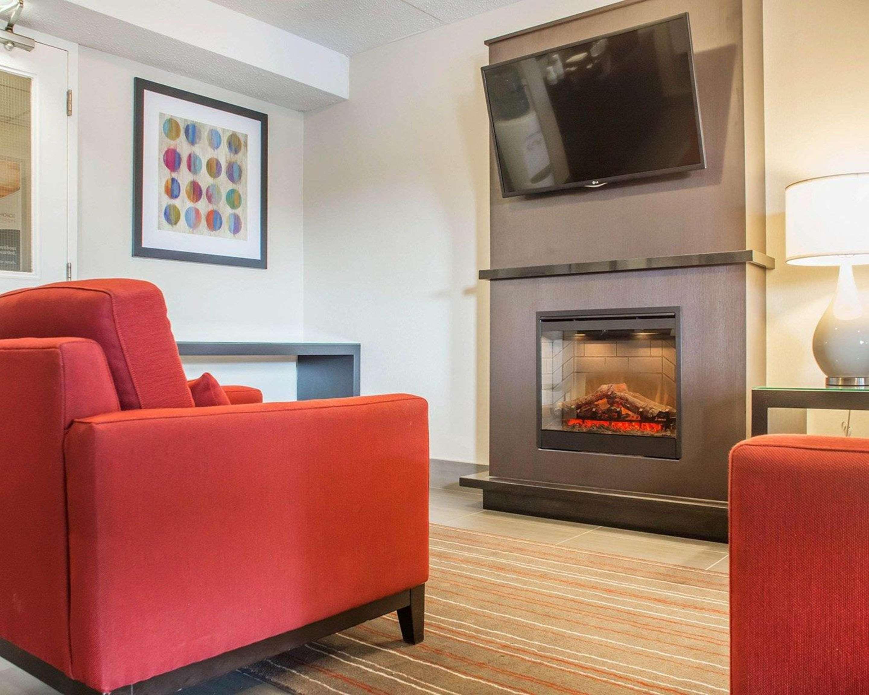 Comfort Inn Brantford Exteriör bild