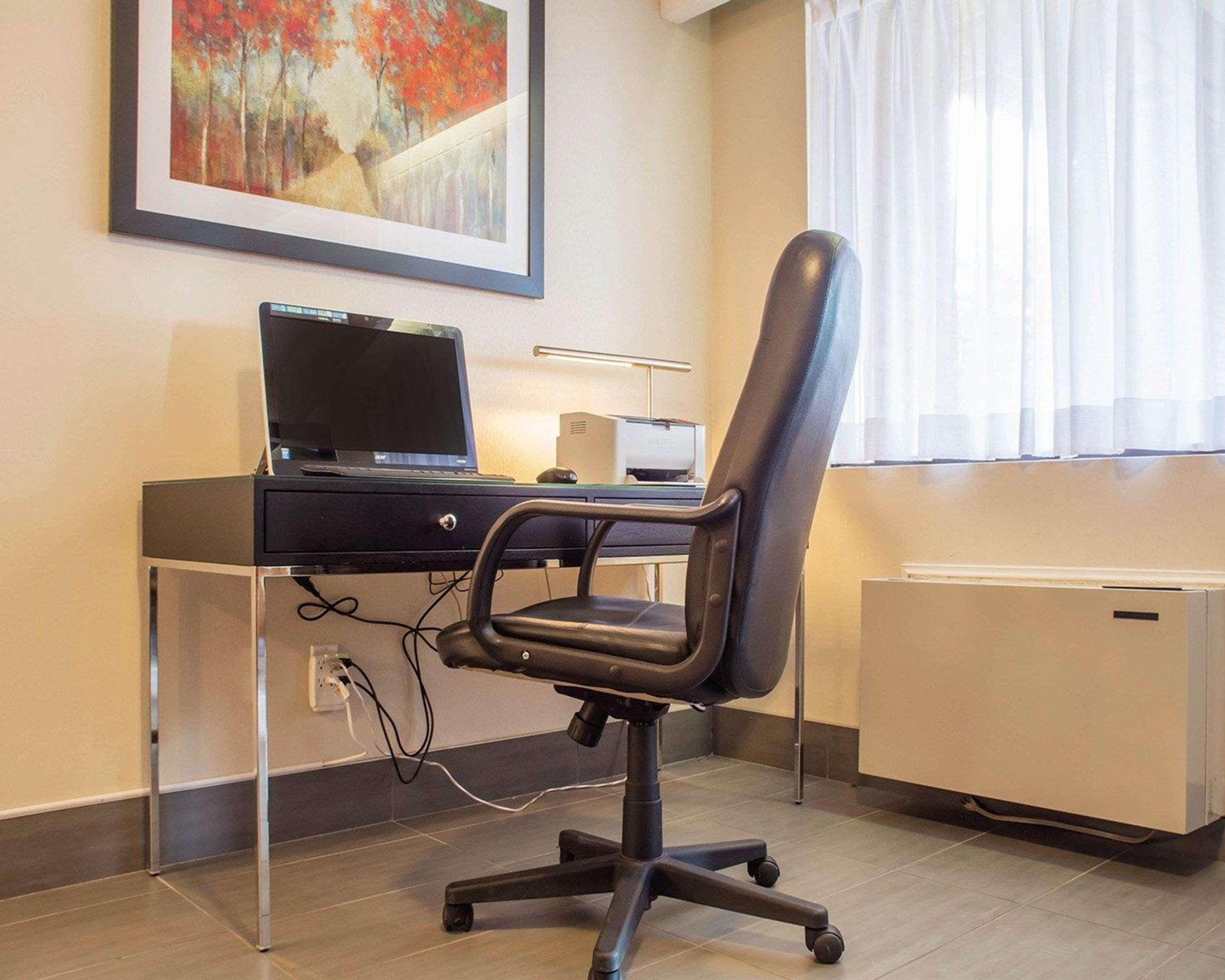 Comfort Inn Brantford Exteriör bild