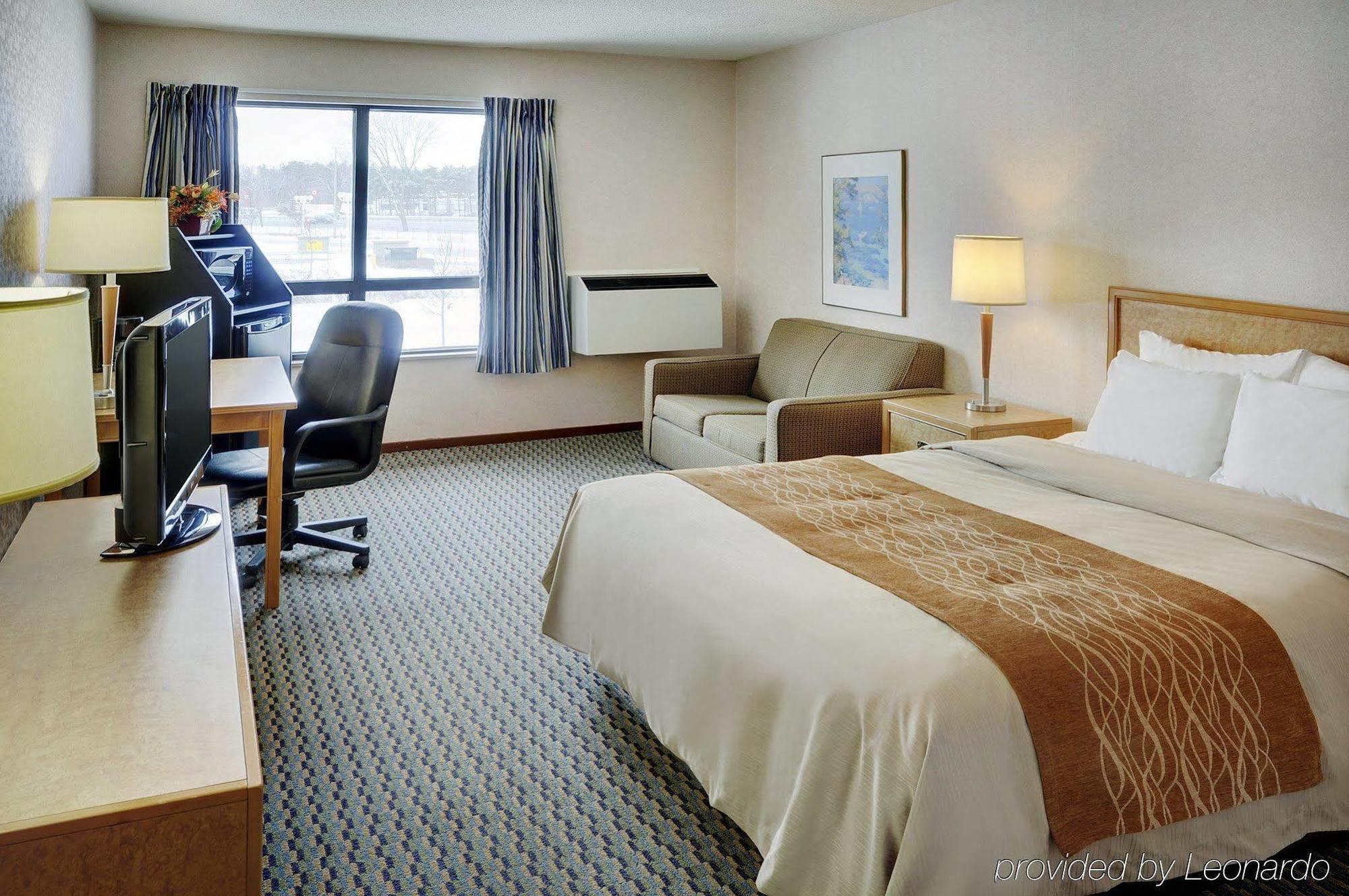 Comfort Inn Brantford Exteriör bild